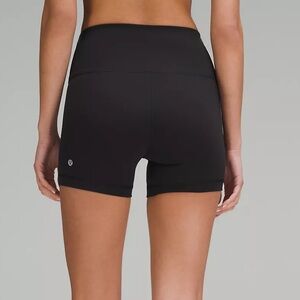 Lululemon Wunder Train High-Rise Short 4”